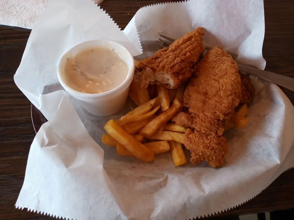 Just Nuff 2 PC ckn Strips WI Fries